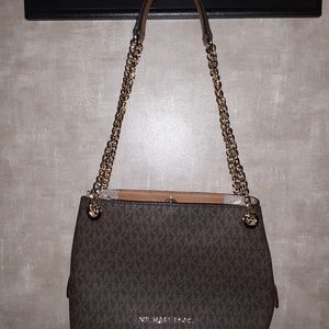 MK purse